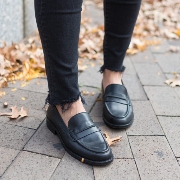 Madewell The Elinor Loafer In Black 